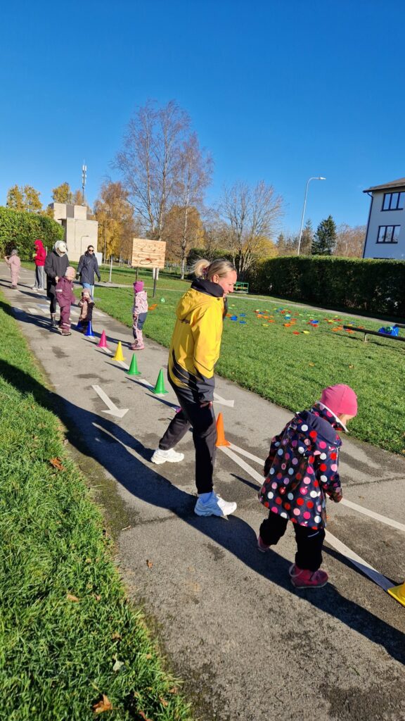 Mirell Luik tegemas liikumismänge